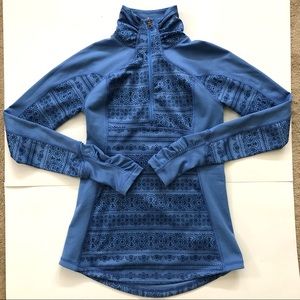 Calia by Carrie Underwood 1/4 Zip Active Wear Top Size XS Gently Used